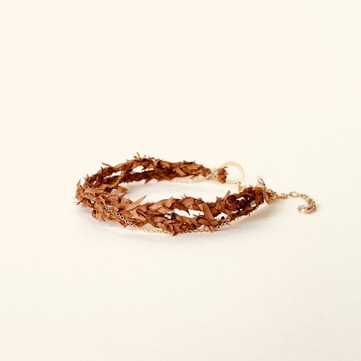 Braided bracelet resilience